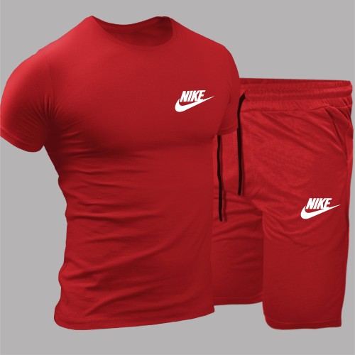 Къс екип от две части Nike 