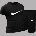 Къс екип от две части Nike 